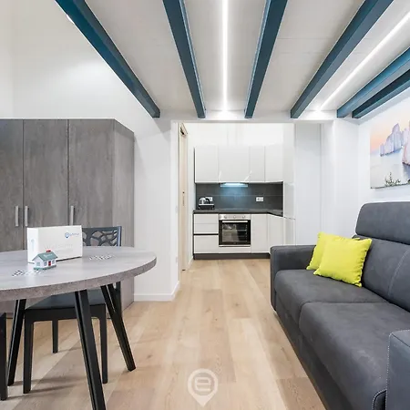 Lägenhet Carlo's House *